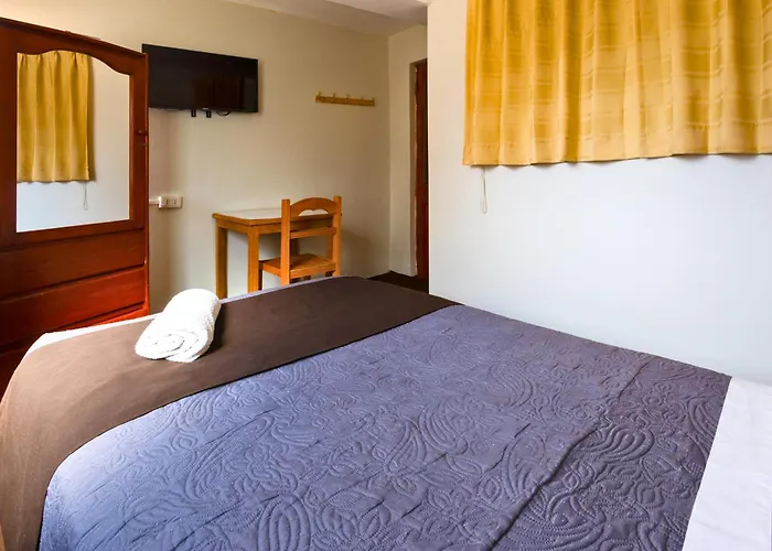 Bed and breakfast Hermoza House