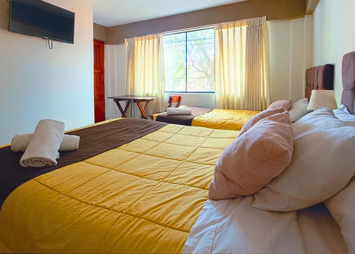 Bed and breakfast Hermoza House 2*