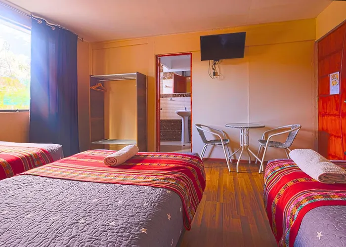 Bed and breakfast Hermoza House 2*